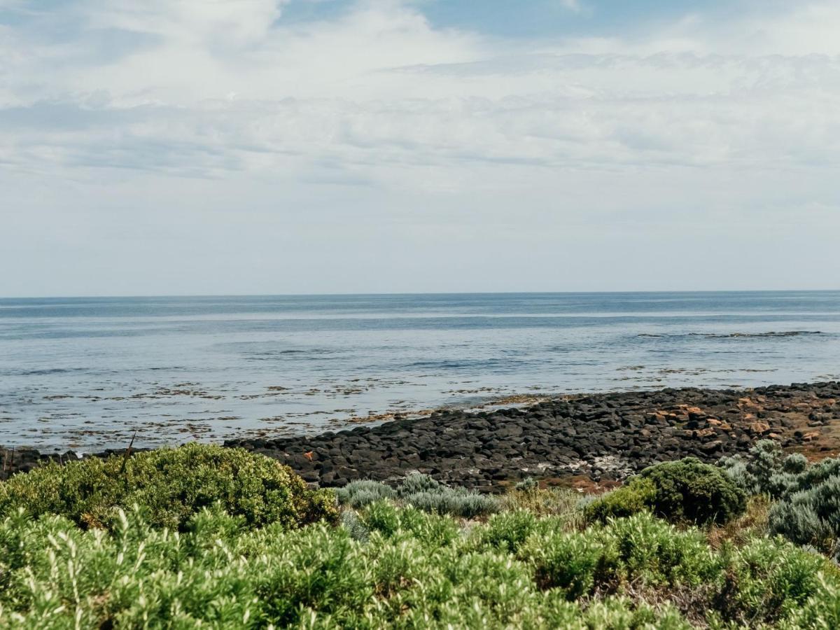 Hearns Beachside Villa 2 Port Fairy Exterior photo