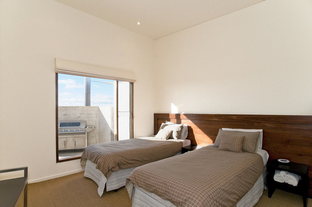 Hearns Beachside Villa 2 Port Fairy Exterior photo