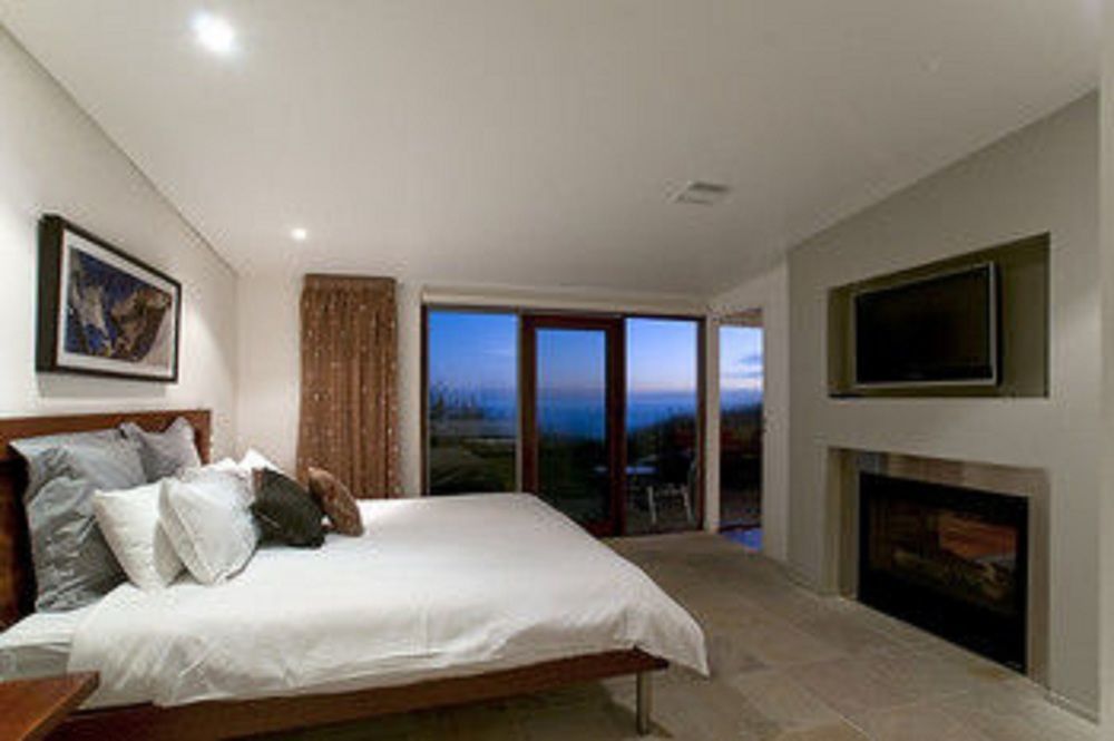 Hearns Beachside Villa 2 Port Fairy Exterior photo