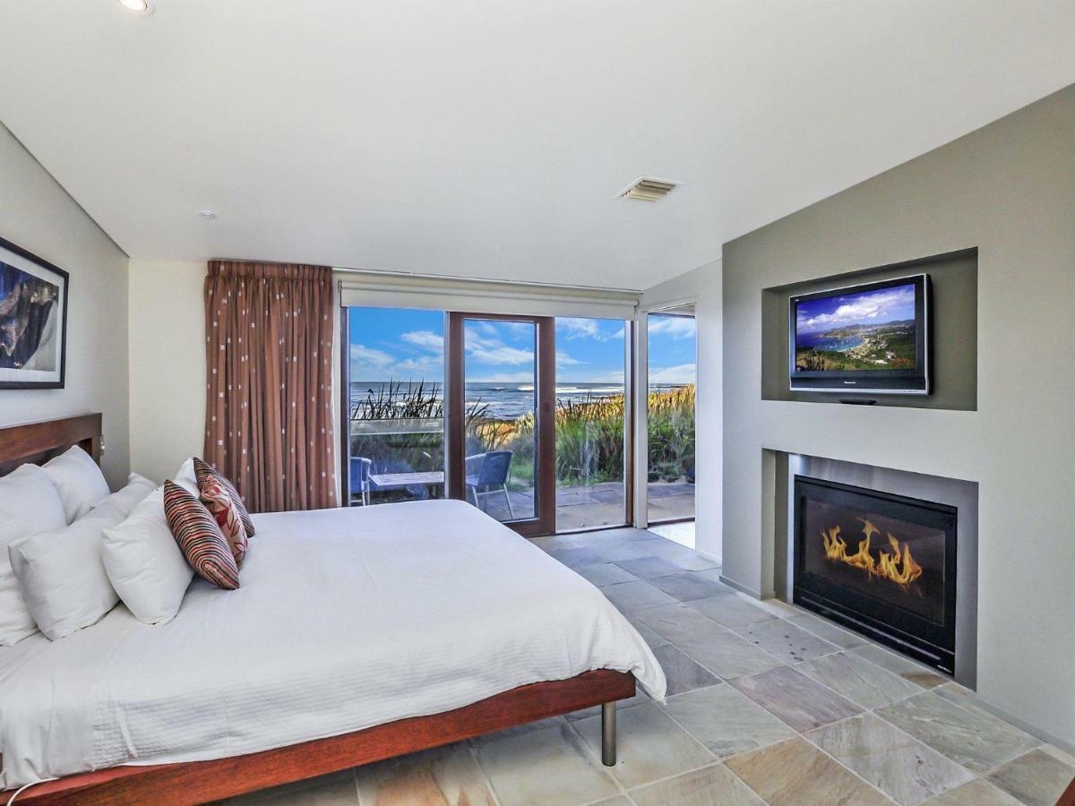 Hearns Beachside Villa 2 Port Fairy Exterior photo