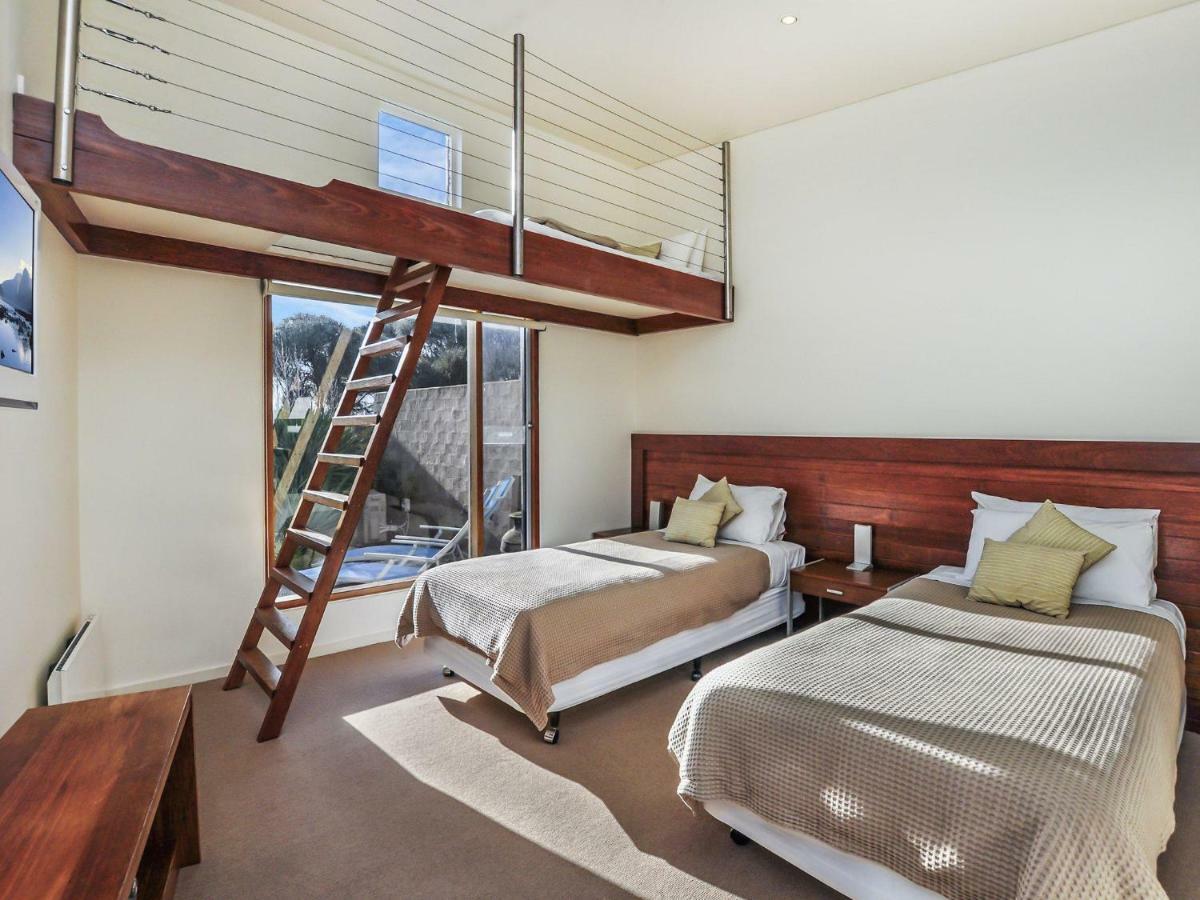 Hearns Beachside Villa 2 Port Fairy Exterior photo