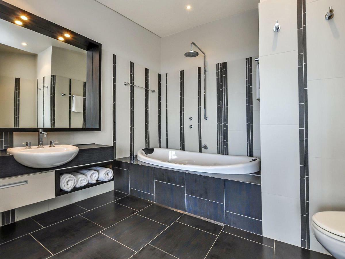 Hearns Beachside Villa 2 Port Fairy Exterior photo